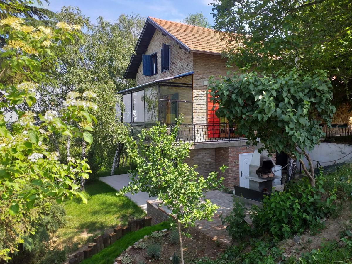 Lodging Vidmar Sremski Karlovci Ngoại thất bức ảnh